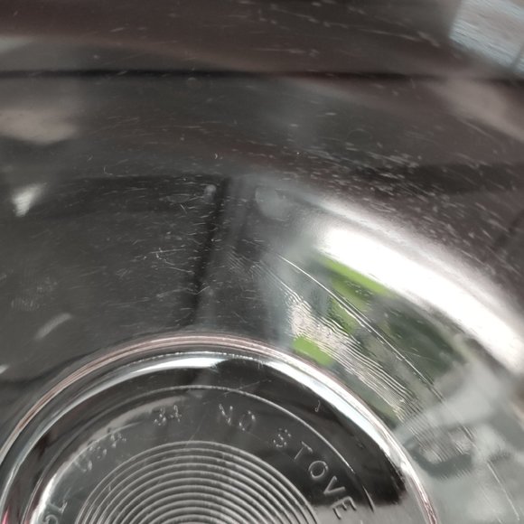 2 Pyrex Bowls Amethyst #325 - Picture 6 of 6